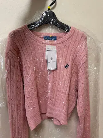 POLO 핑크 케이블 니트