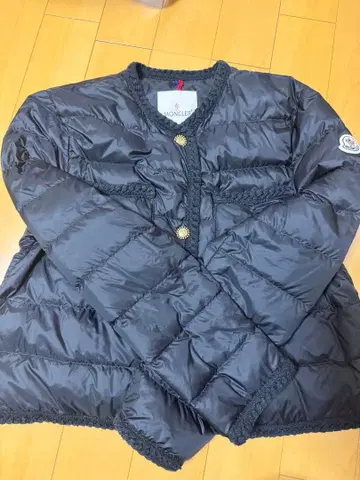 MONCLER 블랙 다운 자켓