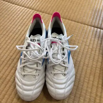 Mizuno 축구화 스파이크 화이트/블루/핑크