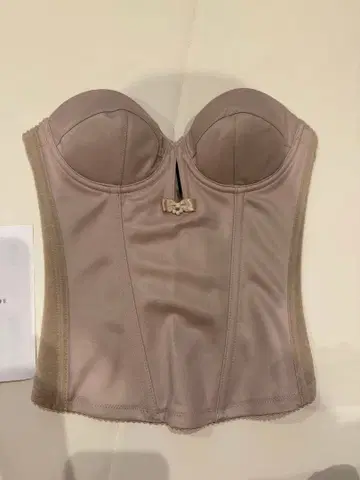 베이지 코르셋 브라이덜 이너