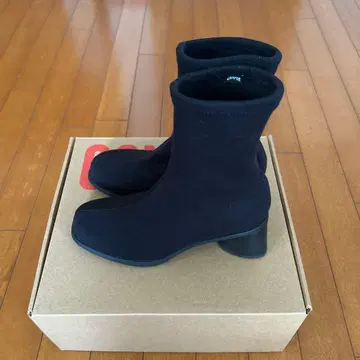 가격 인하! CAMPER 스트레치 부츠 38