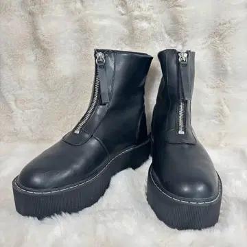 H&M 블랙 프론트 지퍼 청키 통굽 미들 부츠 [24 5]