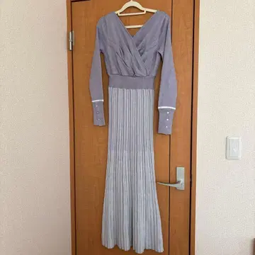 새상품급 LIP SERVICE 라벤더색 긴팔 니트 원피스