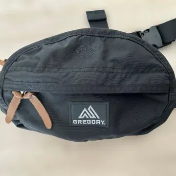 GREGORY 디즈니 바디백 웨스트 파우치