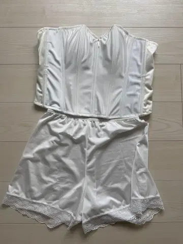 비앙쥬 브라이덜 이너 화이트 빅 사이즈