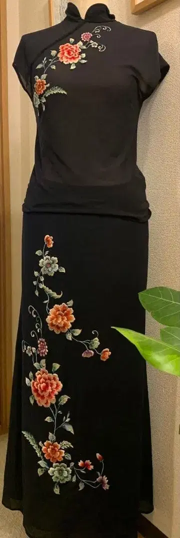 Vivian tam 셋업 사이즈 0