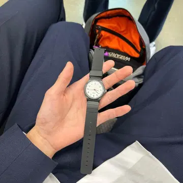 쿼츠 손목시계 블랙 실리콘 밴드