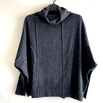 히로코비스 터틀 니트