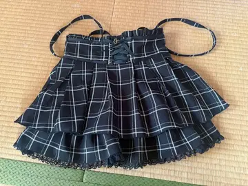 블랙과 화이트 체크 무늬 치마바지