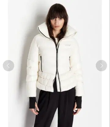 아르마니 익스체인지 화이트 다운 자켓 가격 인하 가능