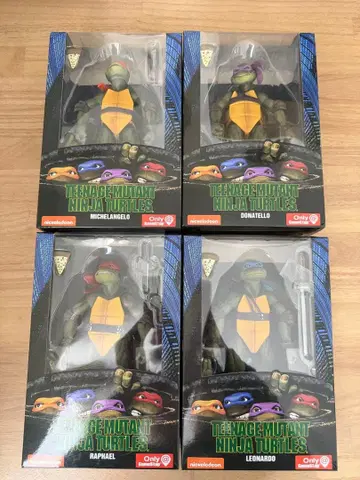 NECA 실사판 뮤턴트 닌자 터틀즈 1990 정품