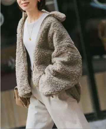 타트라스 보아 자켓 LUELA