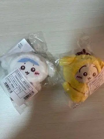 [ 미개봉 새상품 ] 치이카와 x 산리오 마스코트 하치와레 토끼 세트