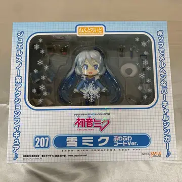 넨도로이드 유키 미쿠 후와후와 코트Ver. WF2012 겨울 한정판