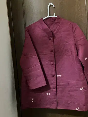 리브 텍스처 와인 레드 자켓