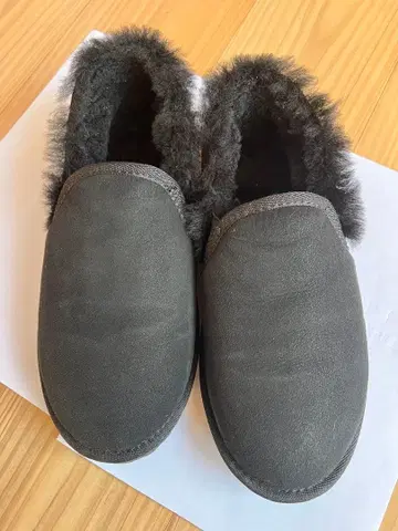 EMU Australia Stinger Reef 슬립온 25