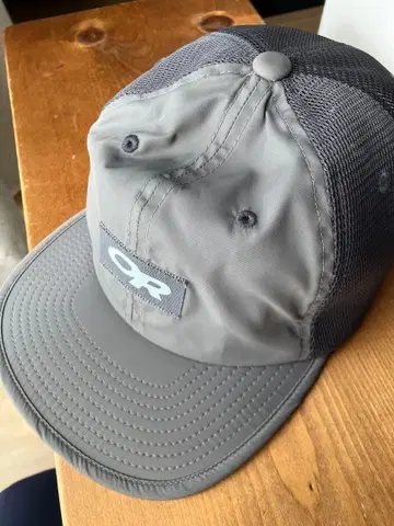 아웃도어 리서치 그레이 캡