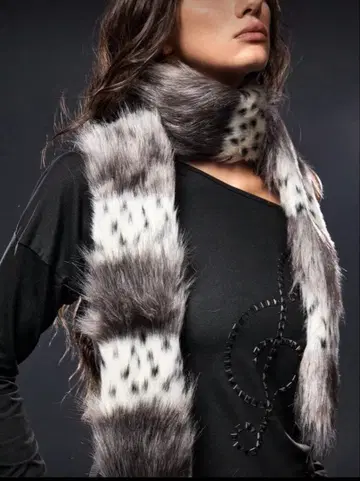 슬림 머플러 퍼 레오파드 브라운 베이지 y2k 헤이세이 스카프