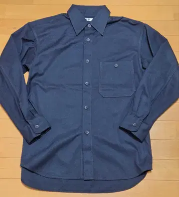 유니클로 U 트윌 워크 오버사이즈 셔츠