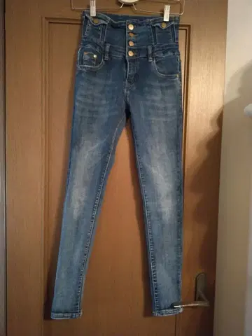 하이웨스트 스키니 데님