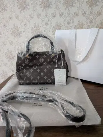 미사용 새상품 russet 숄더백