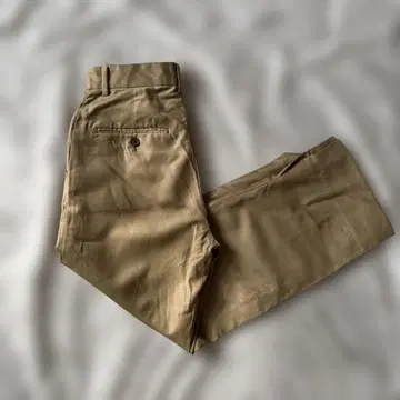 유나이티드 애로우즈 베이지