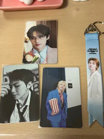 SEVENTEEN 공식 트레이딩 카드