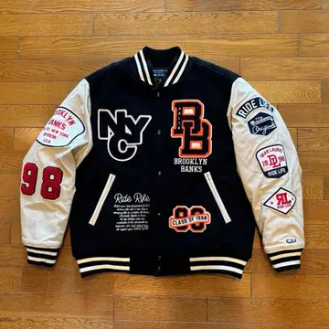 [ 새상품급 ] Brooklyn Banks 바시티 자켓 블랙/베이지