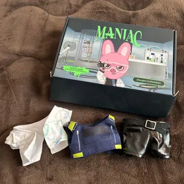 SKZOO 돼끼 MANIAC 의상 3세트