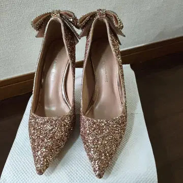 [ 새상품급 ] 글리터 핑크 골드 하이힐 24~24.5cm