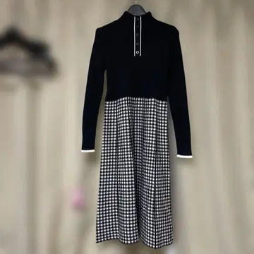 TRUBE 니트 원피스 새상품 M 사이즈