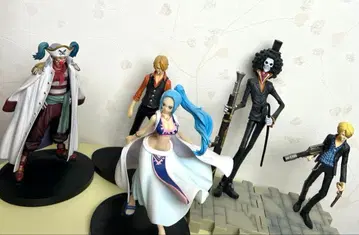 원피스 피규어 5개 묶음 판매 배기, 비비, 상디, 브룩