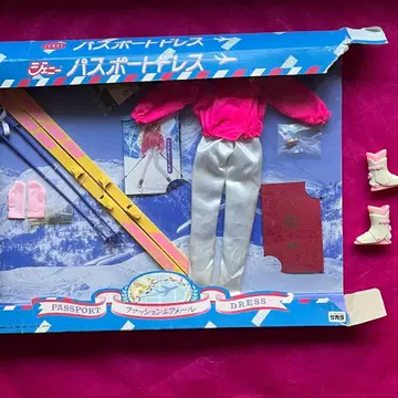 타카라 제니 여권 드레스