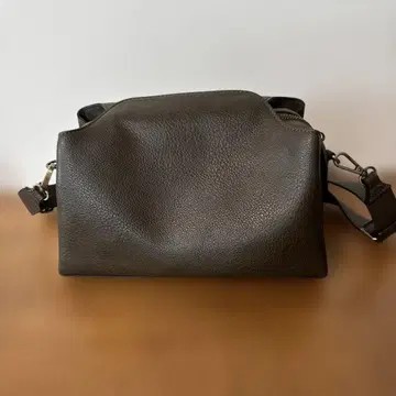 새상품급 MELROSE claire 숄더백