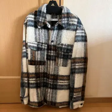 ZARA 체크 무늬 울 자켓