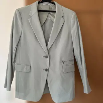 라이트 그린 테일러드 자켓 7호