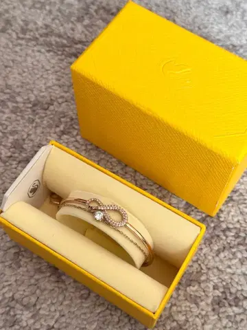 스와로브스키 팔찌 INFINITY 로즈 골드 5518871