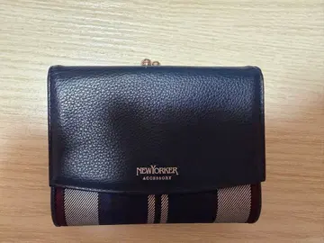 NEWYORKER 3단 폴더형 지갑 네이비 체크 무늬