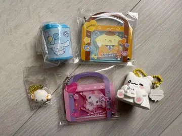 산리오 메지루시 액세서리 시나몬 폼폼푸딩 등