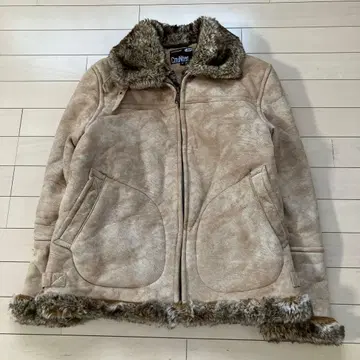 12.1 카운터컬처 페이크 무스탕 자켓 베이지 M