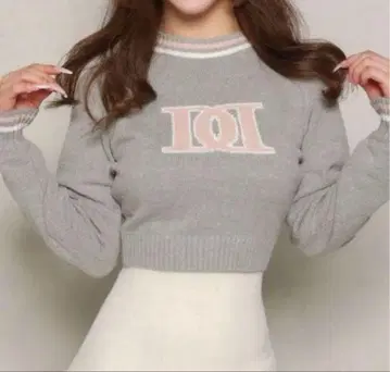 다리치 레트로 DD 로고 니트탑