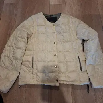 TAION EXTRA 다운 자켓 화이트