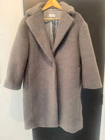 새상품급 PLST 플라스테 보아 코트 M 그레이 테디베어 코트