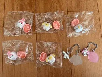 산리오 캐릭터즈 다 같이 되자! -치아-