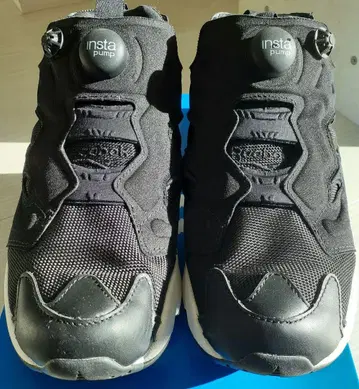 [인기] 인스타펌프 블랙 스니커즈 24cm