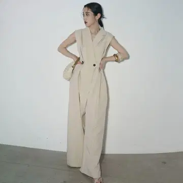 AUBREY 슬리브리스 자켓 올인원 Andrea&co 아이보리