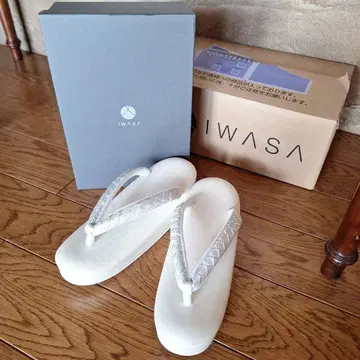 IWASA 화이트 조리 M 사이즈