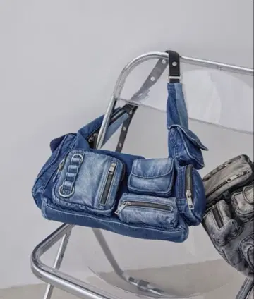 JEANASIS 데님 멀티 포켓 숄더백