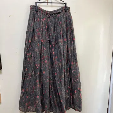 북유럽 생활 잡화점 soil 꽃무늬 롱 스커트 그레이