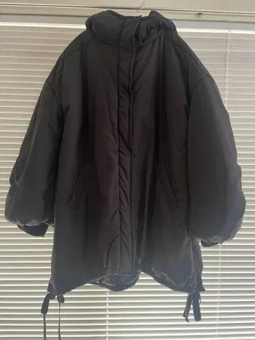 JEANASIS 지나시스 몬스터 코트 패딩 자켓